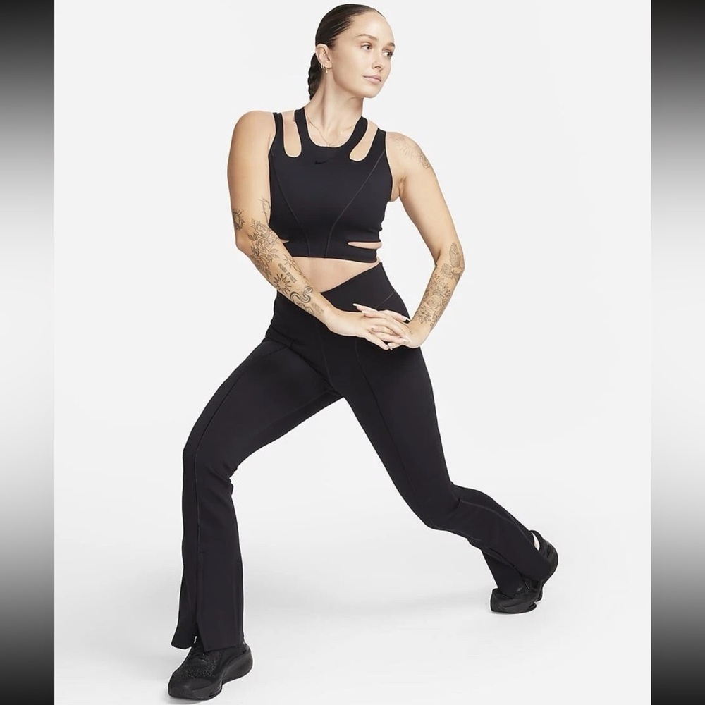 NWT Nike FutureMove Light Support Black Sports Bra Non Padded Strappy Sz L